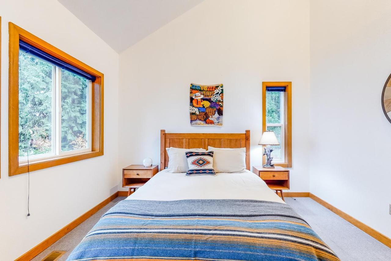 Villa Shine Road Retreat à Port Ludlow Extérieur photo