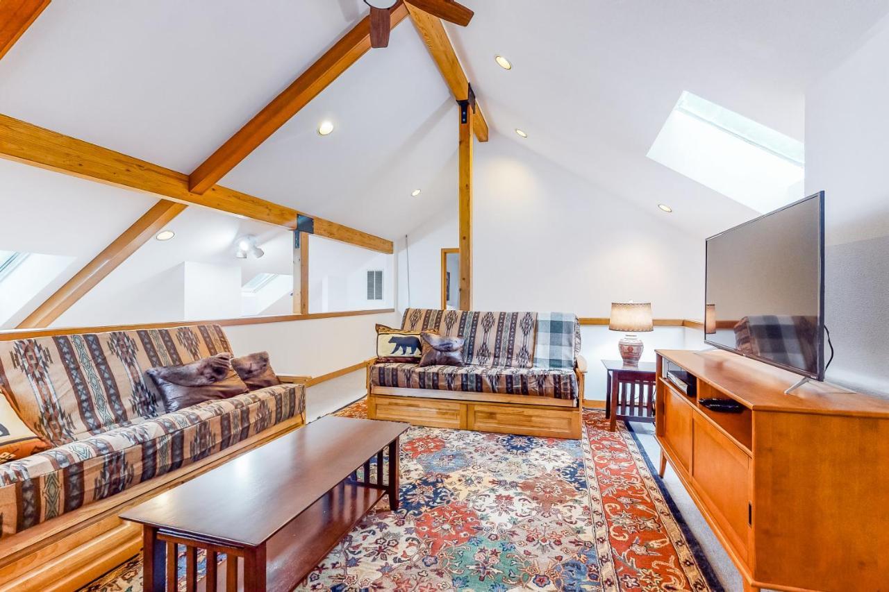 Villa Shine Road Retreat à Port Ludlow Extérieur photo